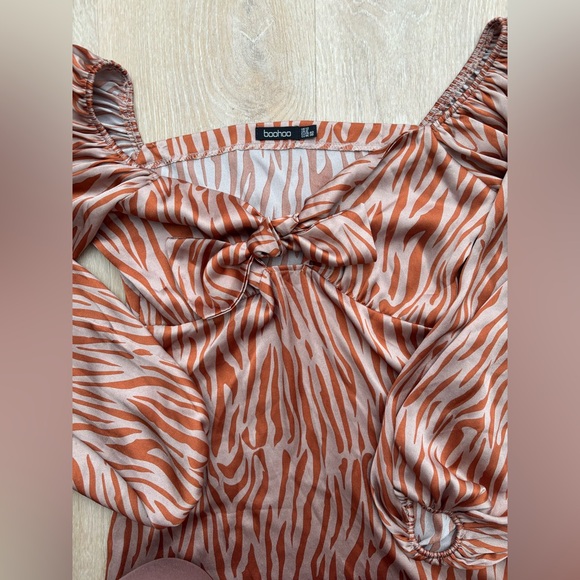 Boohoo Zebra Print Mini Dress - Picture 4 of 6
